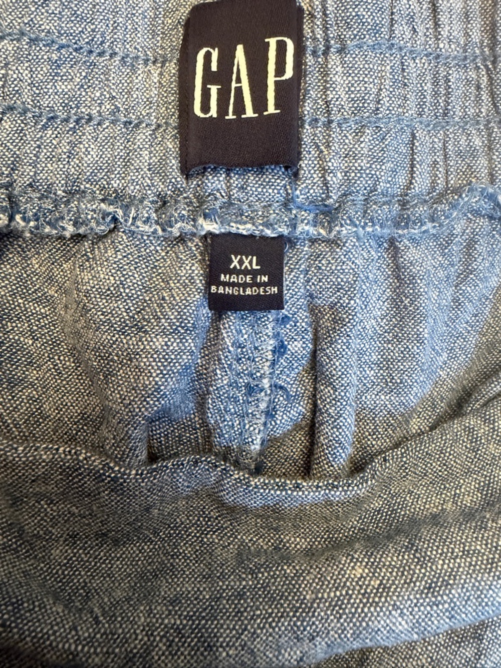 GAP Women's Light Chambray High-Waist Shorts - Denim Blue - Picture 6 of 6